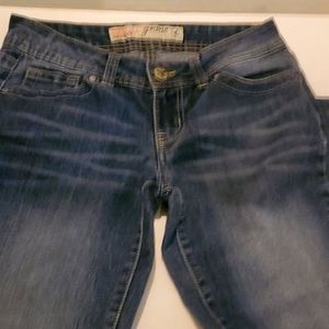 Junior Grame Skinny Low Rise Jeans. Size 5. New With Tag.
